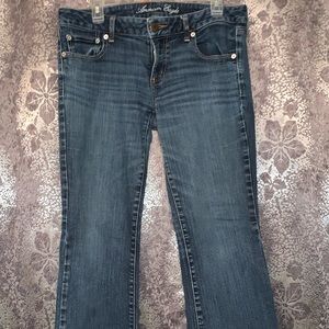 American Eagle Favorite Boyfriend jeans 12 Short